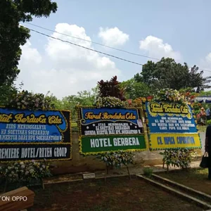 KARANGAN BUNGA Bogor Raya — Cahya & Embun Florist Bogor