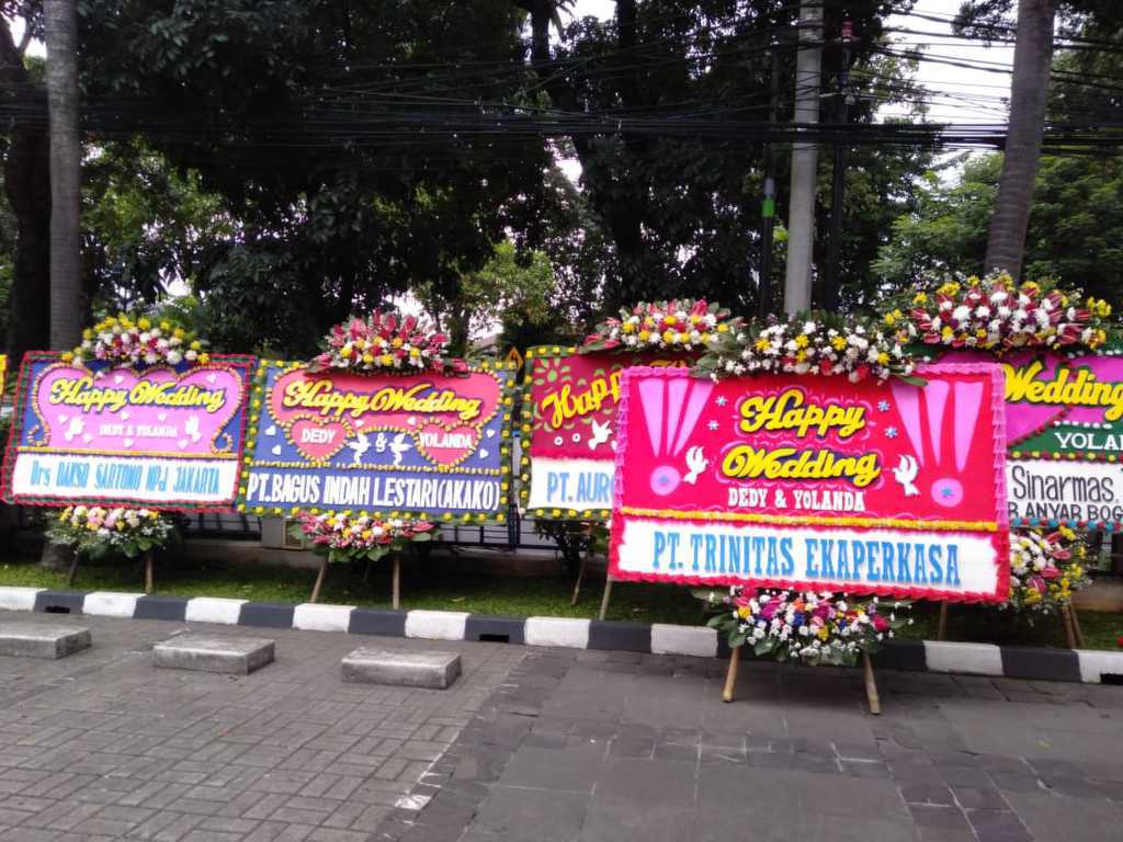Toko Bunga Krans Bogor